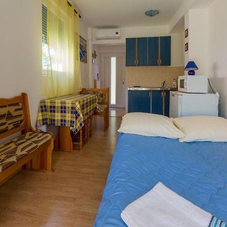 Apartments Adrasteja Dramalj Luaran gambar