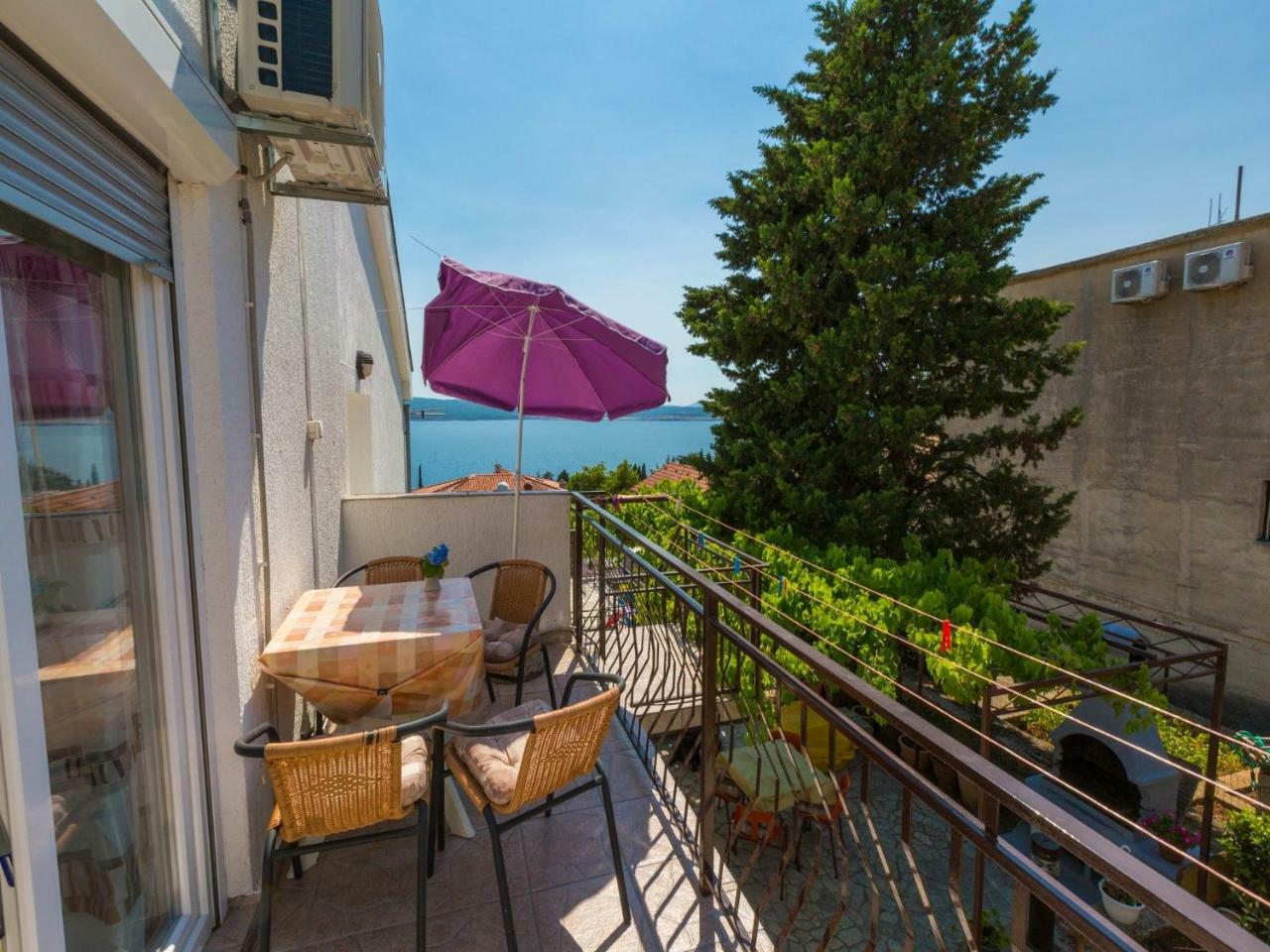 Apartments Adrasteja Dramalj Luaran gambar