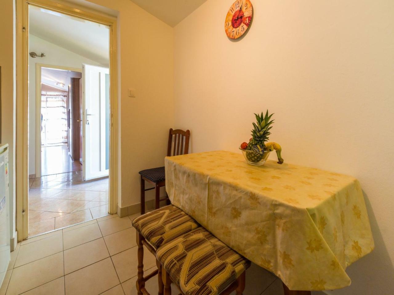 Apartments Adrasteja Dramalj Luaran gambar