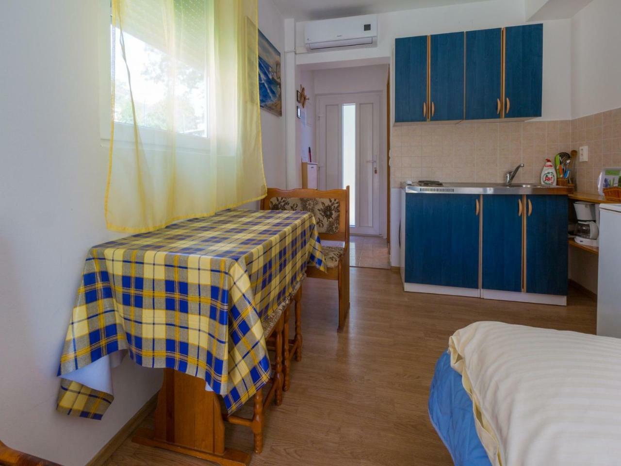 Apartments Adrasteja Dramalj Luaran gambar